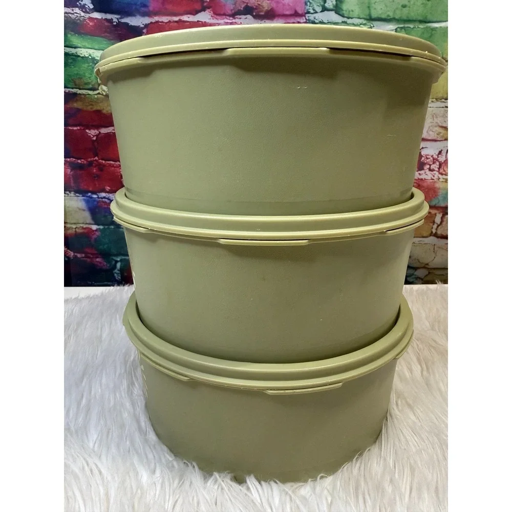Vintage Tupperware Servalier Set of 3 Avocado Green White Starburst Canisters